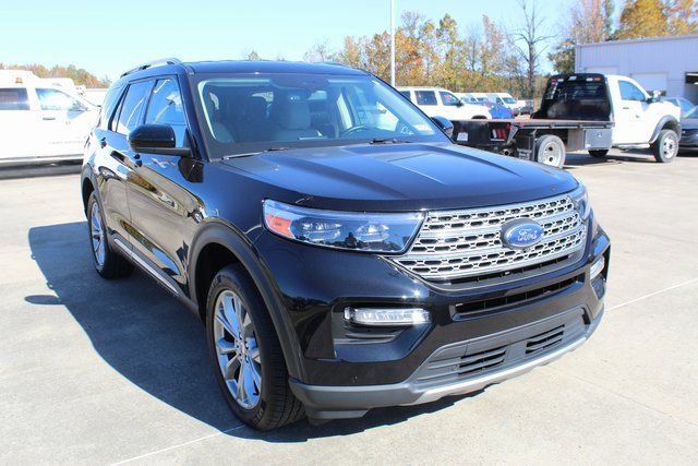 Used 2023 Ford Explorer Limited image 6