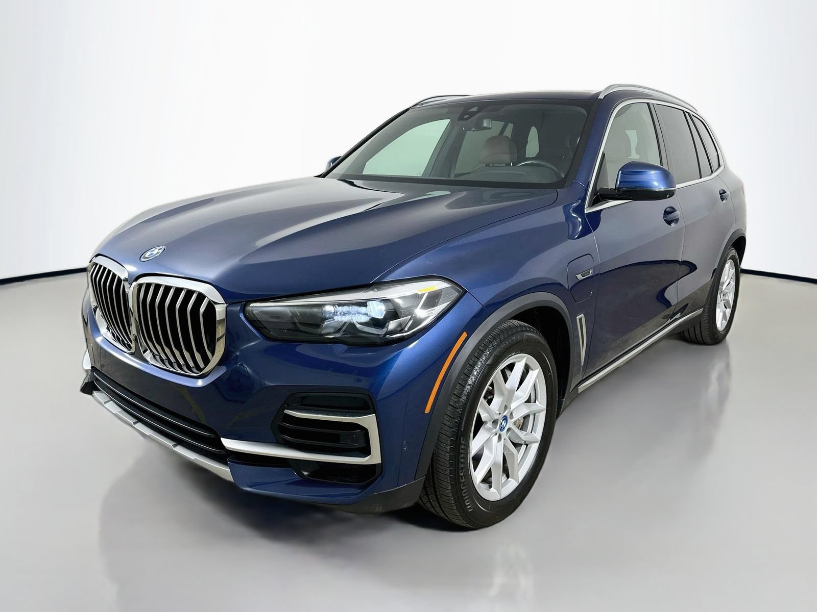 Used 2022 BMW X5 xDrive45e w/ Luxury Seating Package
