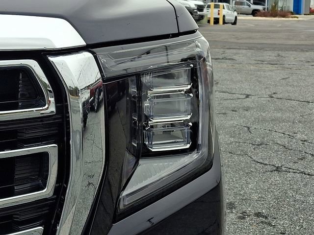 Certified 2024 GMC Yukon XL SLT w/ SLT Luxury Package image 9