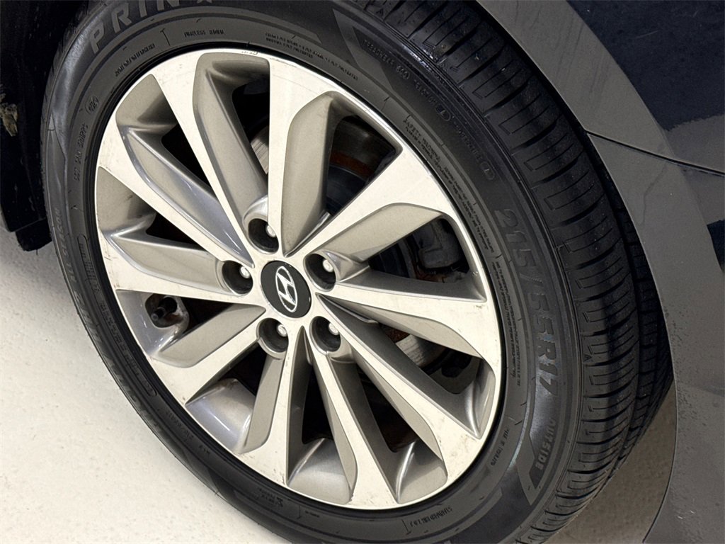 Used 2015 Hyundai Sonata Sport image 13