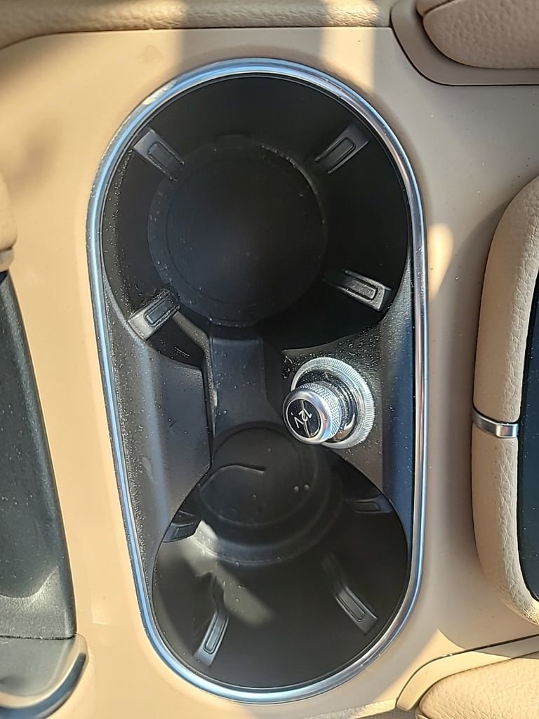 Used 2022 Porsche Cayenne AWD/4WD image 25