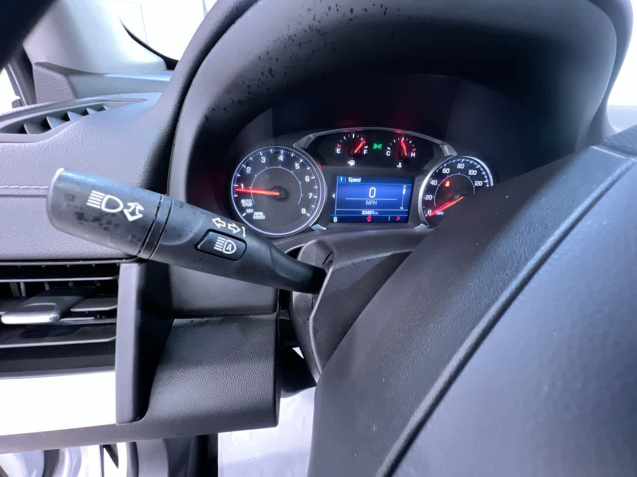 Used 2024 GMC Terrain SLE w/ Driver Convenience Package FWD image 18