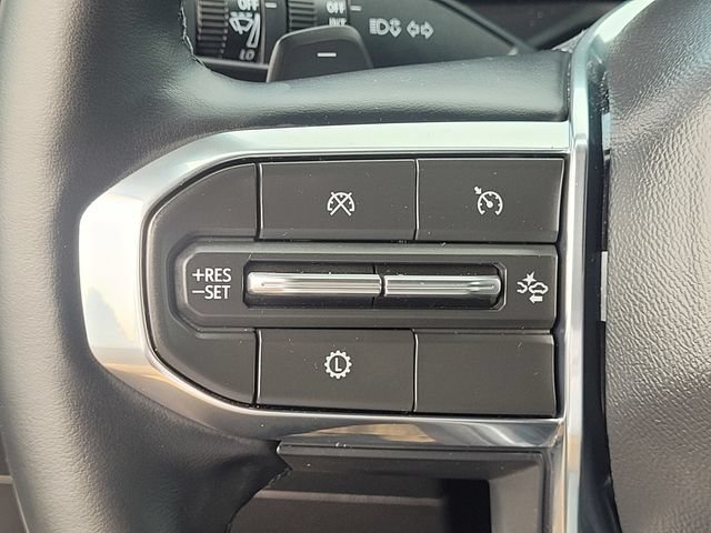 Used 2026 GMC Acadia Elevation FWD image 24
