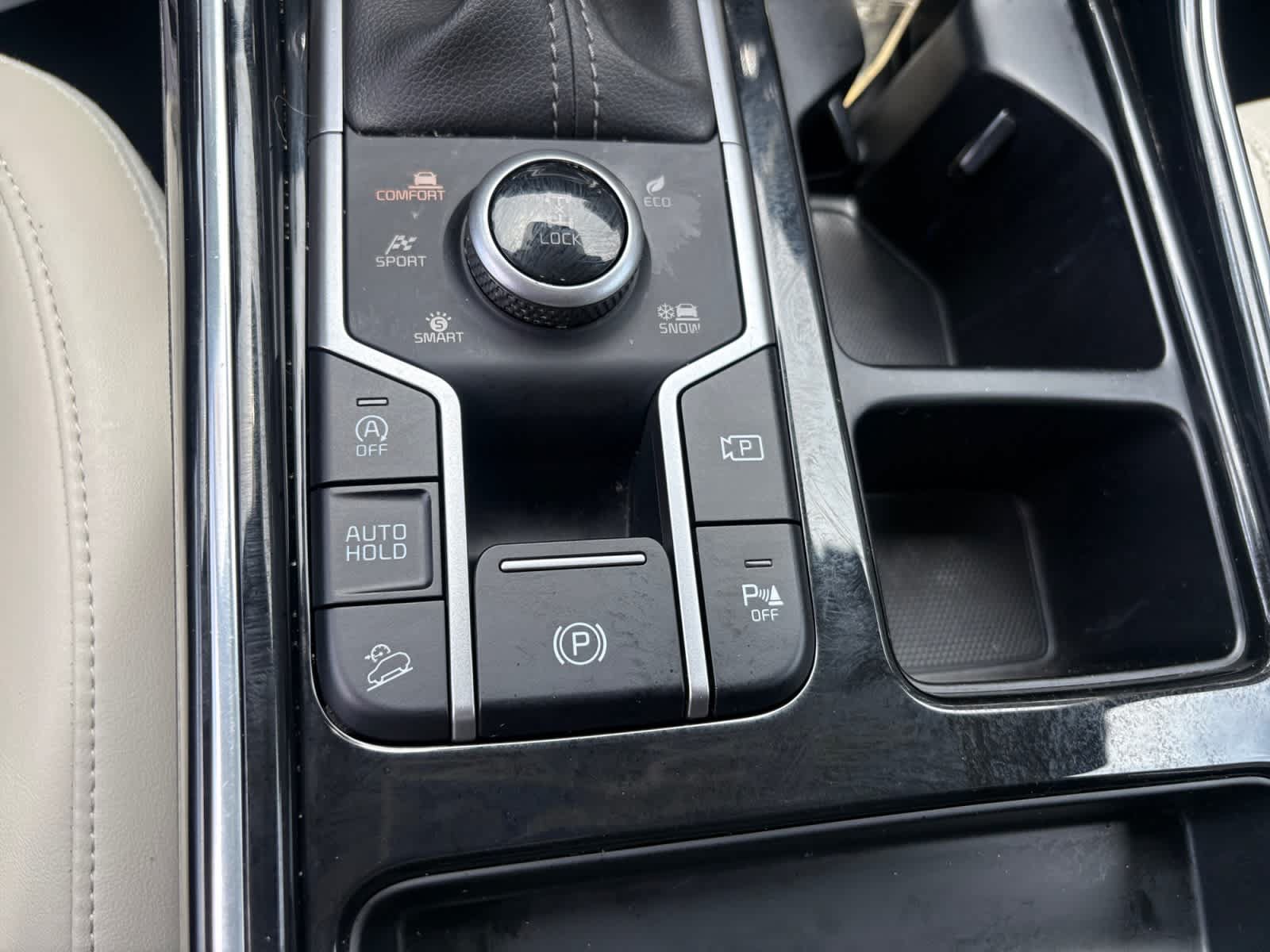 Used 2023 Kia Sorento SX AWD/4WD image 31