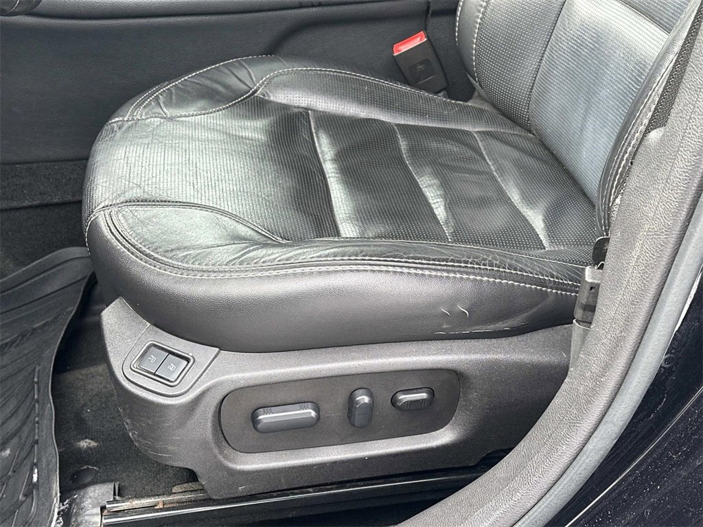 Used 2016 Ford Taurus Limited image 17