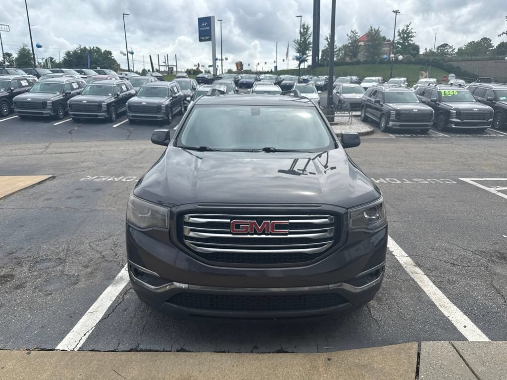 Used 2017 GMC Acadia SLT AWD/4WD image 2