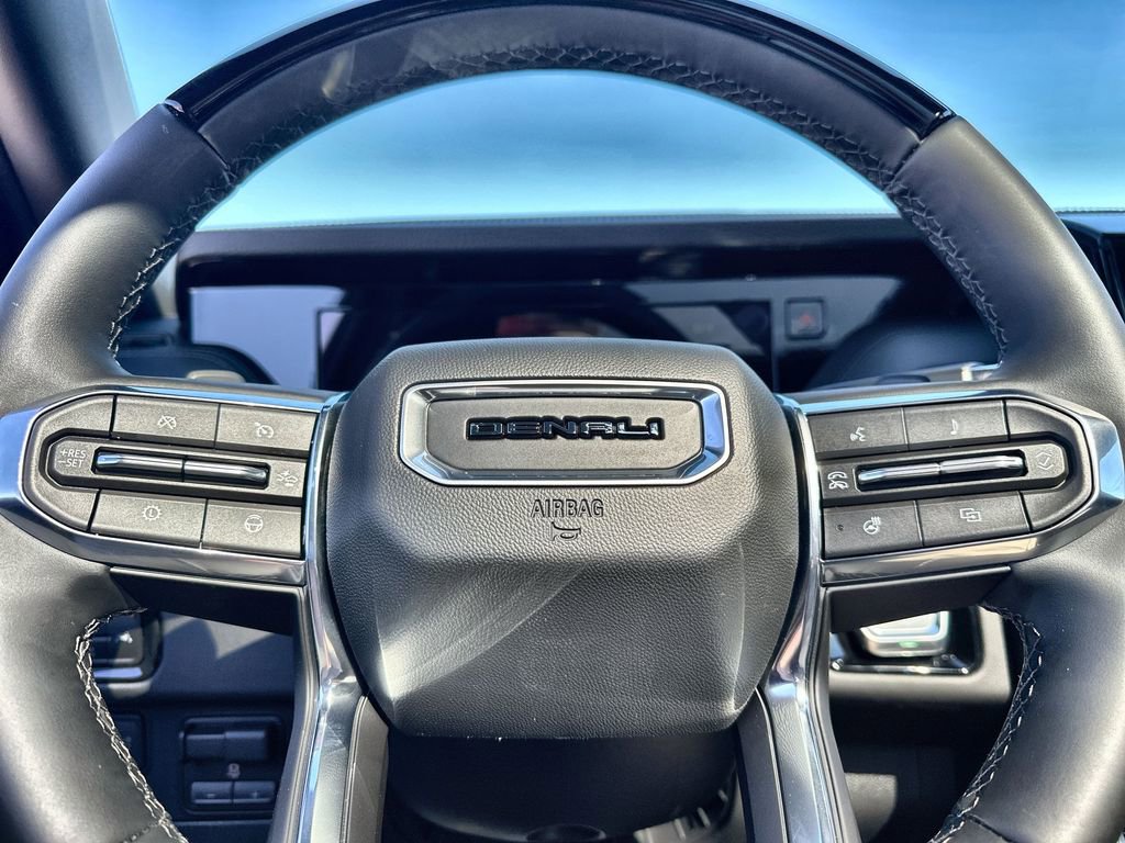 New 2026 GMC Yukon Denali w/ Denali Reserve Package image 33
