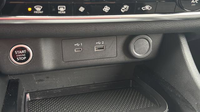 Used 2023 Nissan Rogue SV AWD/4WD image 18