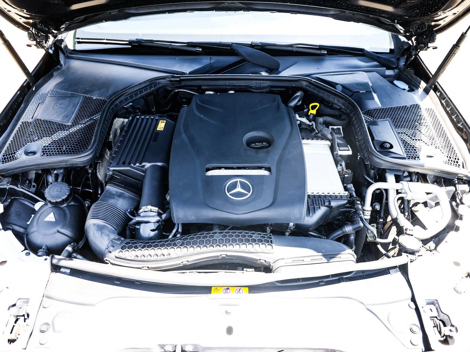 Used 2018 Mercedes-Benz C 300 4MATIC Coupe image 34