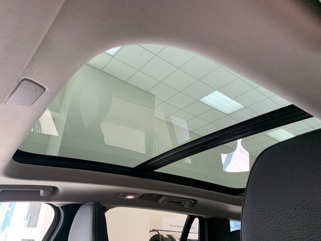 Certified 2024 Volvo XC90 B6 Plus image 19