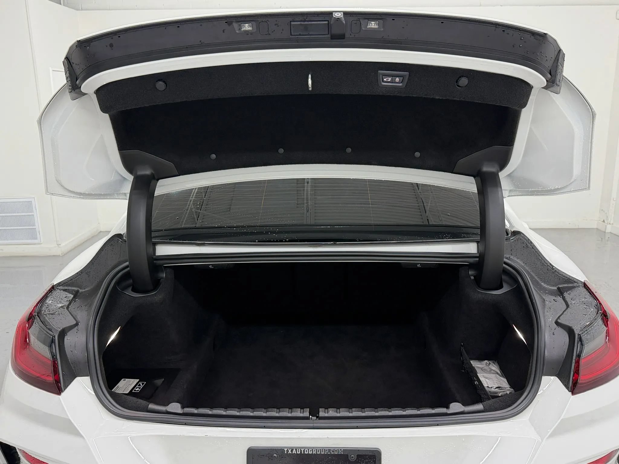 Used 2023 BMW M850i Gran Coupe xDrive AWD/4WD image 90