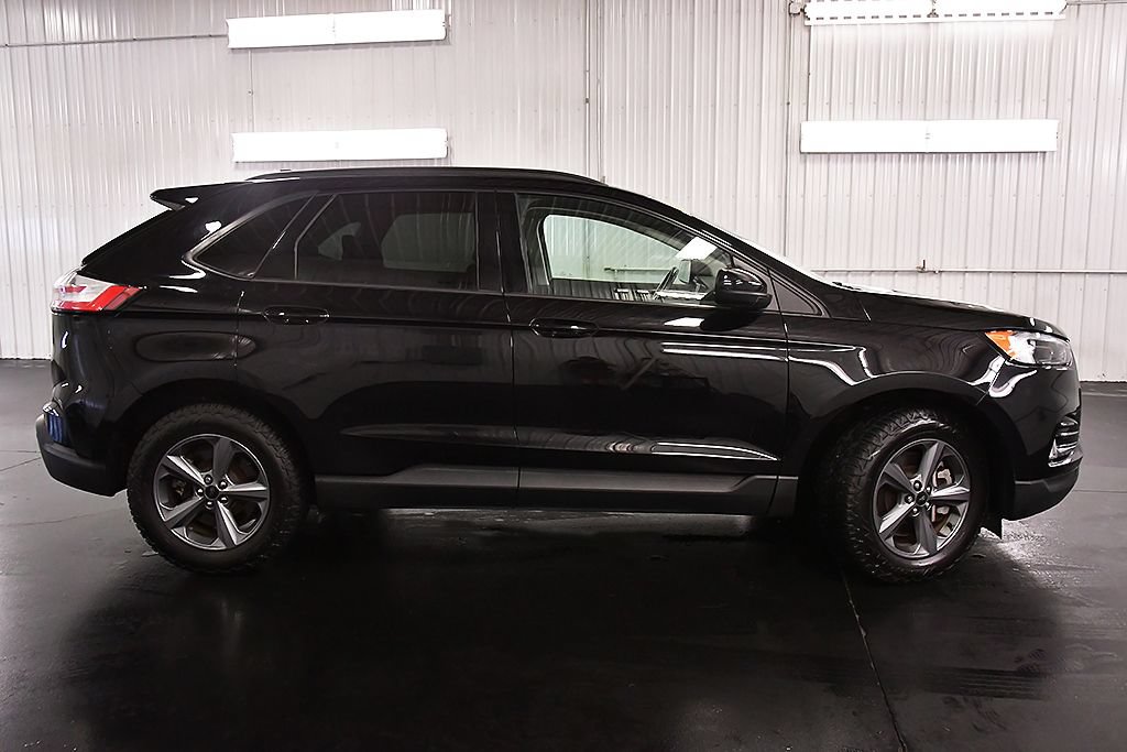 Used 2023 Ford Edge SEL w/ Sport Appearance Package AWD/4WD image 9