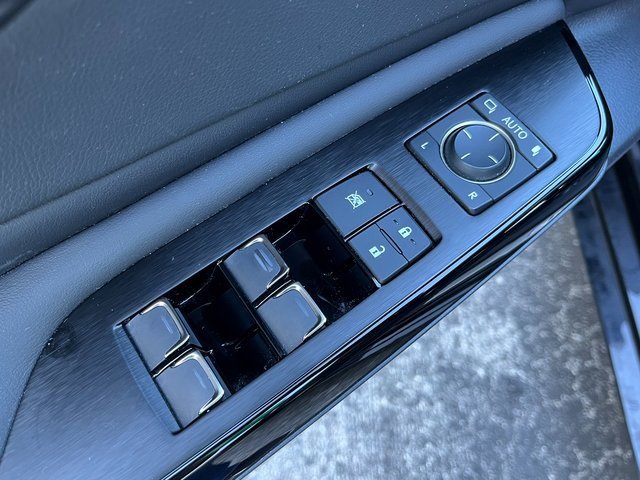 Used 2023 Lexus ES 350 F Sport image 10