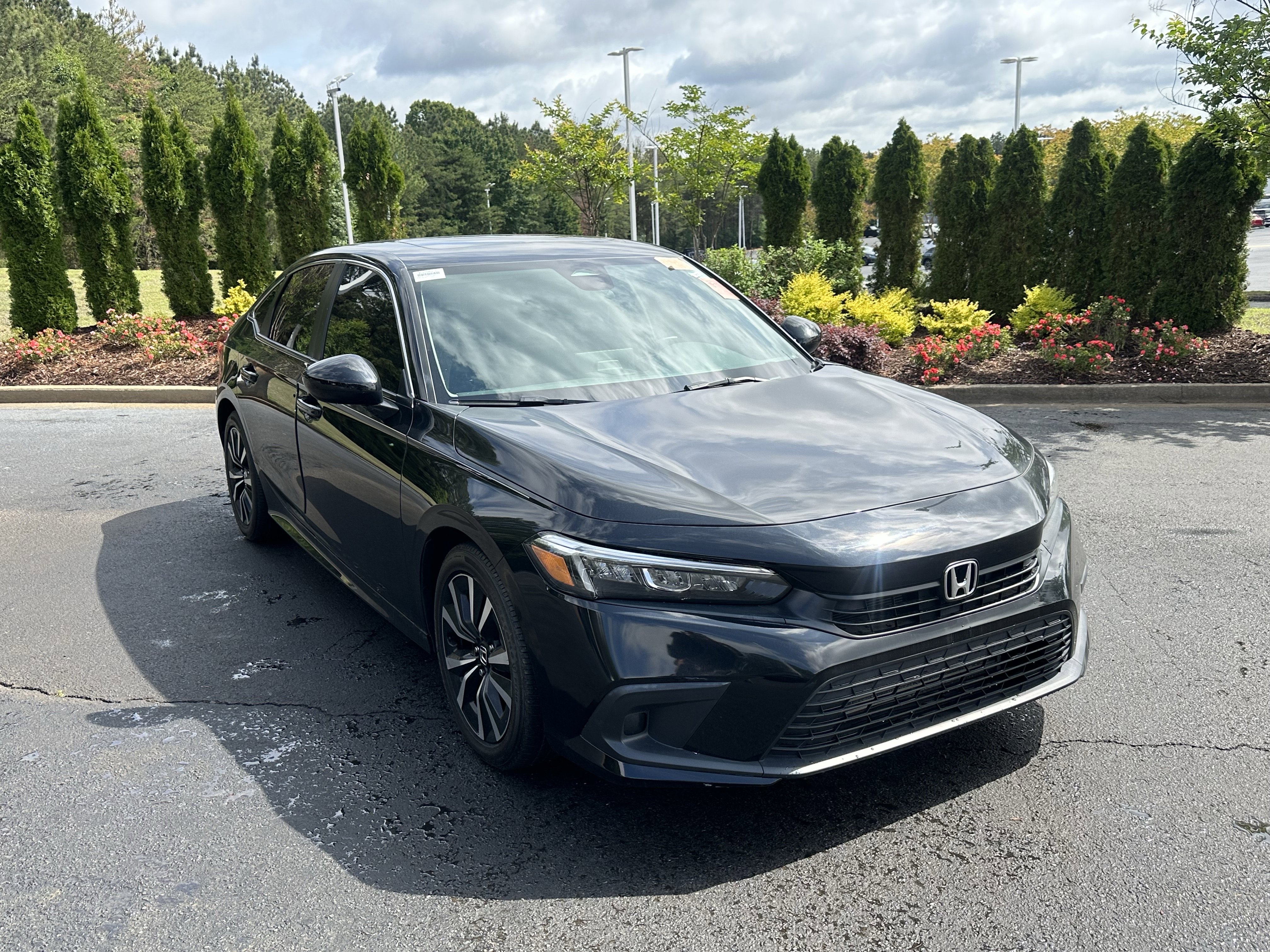 Certified 2025 Honda Civic Sport image 2
