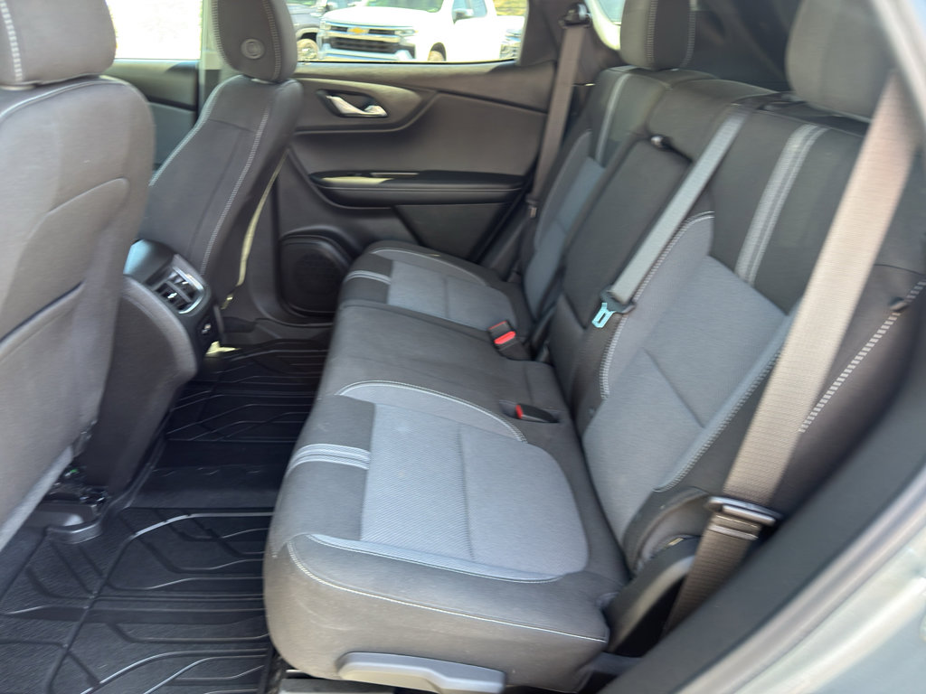 Used 2025 Chevrolet Blazer LT w/ Midnight/Sport Edition AWD/4WD image 14