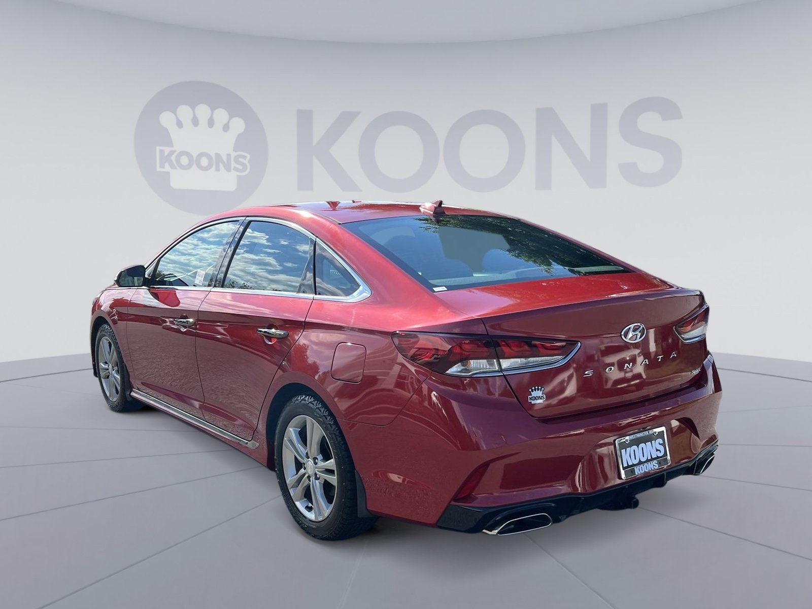 Used 2018 Hyundai Sonata Sport FWD image 4