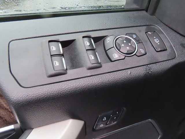 Used 2017 Ford F350 Lariat w/ Lariat Ultimate Package AWD/4WD image 14