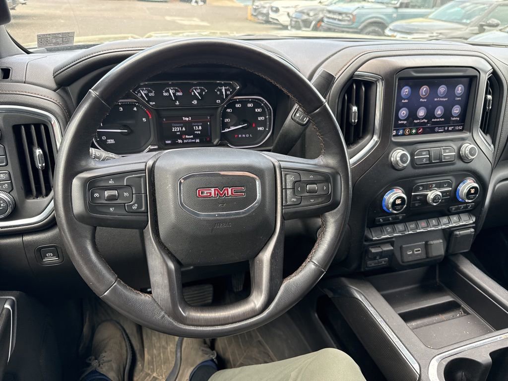 Used 2023 GMC Sierra 3500 AT4 w/ Gooseneck/5TH Wheel Package image 9