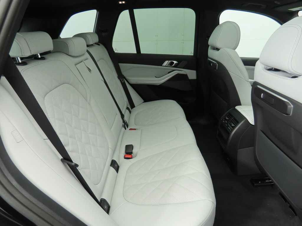 New 2026 BMW X5 sDrive40i w/ Premium Package image 23