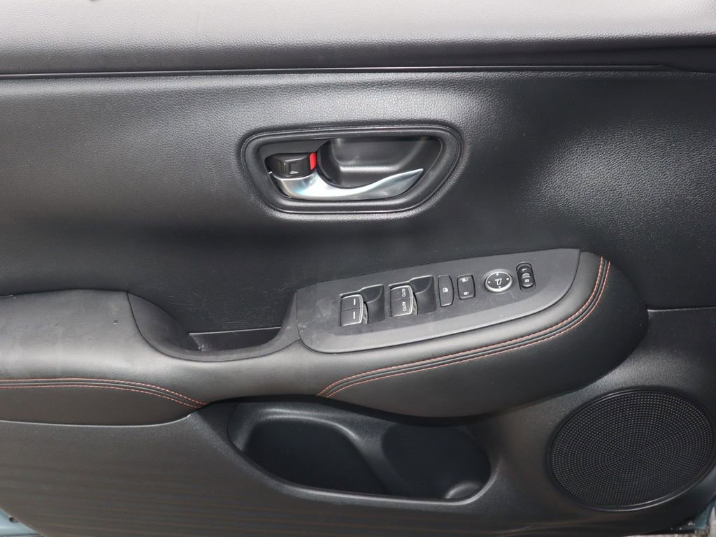Used 2023 Honda HR-V Sport image 14