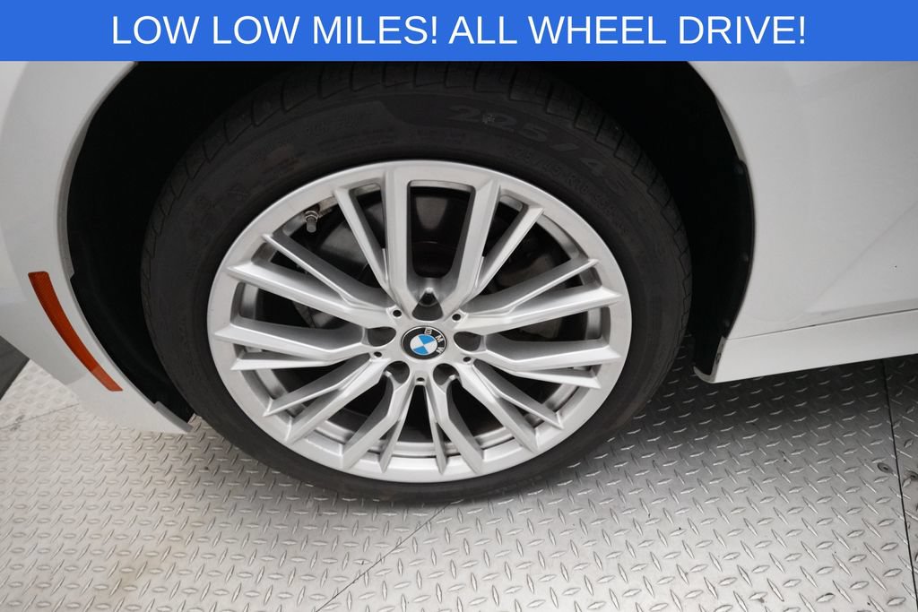 Used 2024 BMW 330i xDrive Sedan AWD/4WD image 26