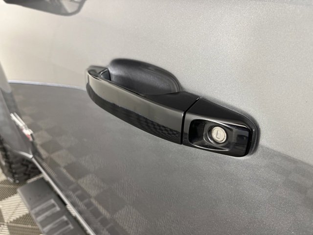 Used 2022 GMC Canyon AT4 w/ Trailering Package image 13