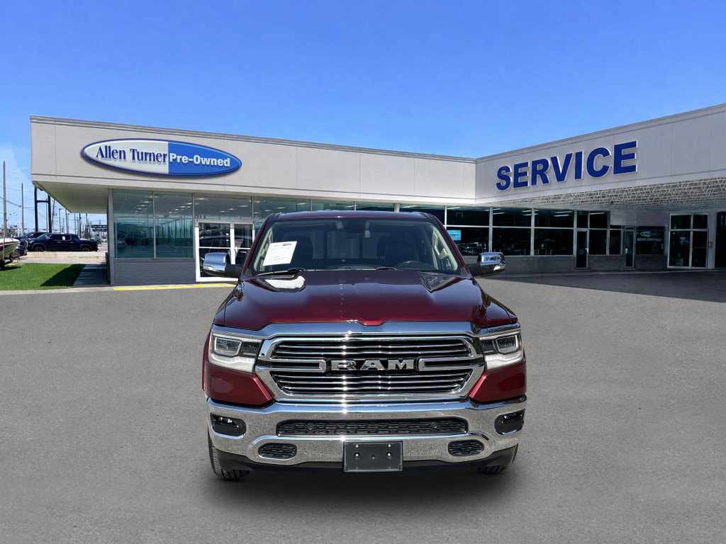 Used 2019 RAM 1500 Laramie AWD/4WD image 3
