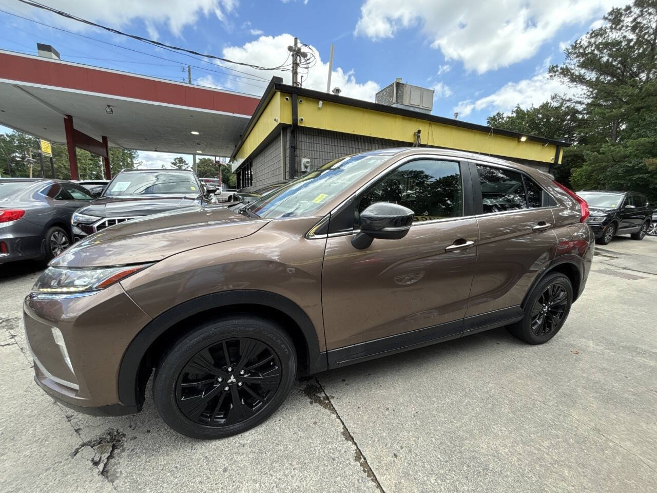 Used 2019 Mitsubishi Eclipse Cross LE AWD/4WD image 2
