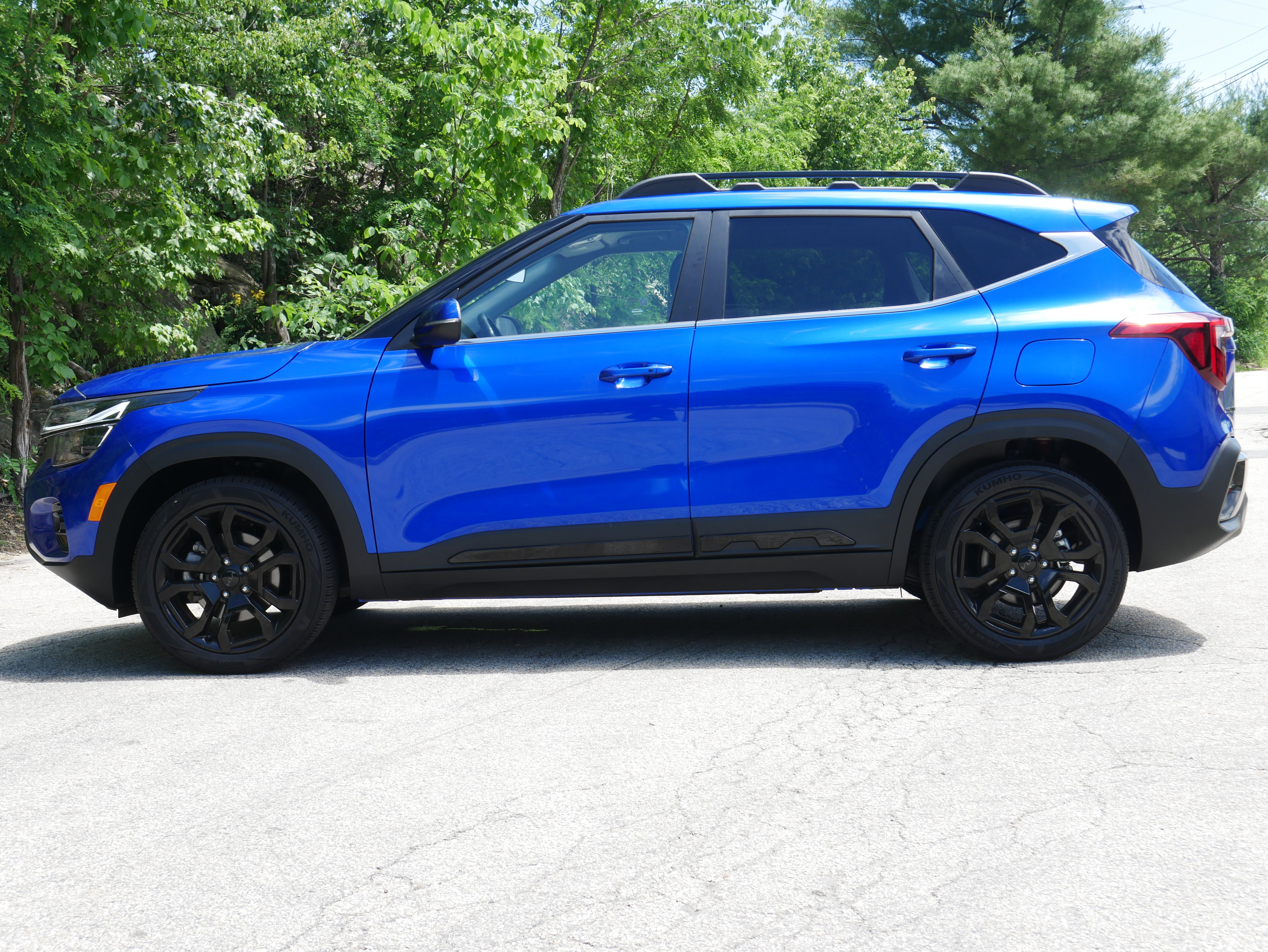 Certified 2025 Kia Seltos X-Line AWD/4WD image 3