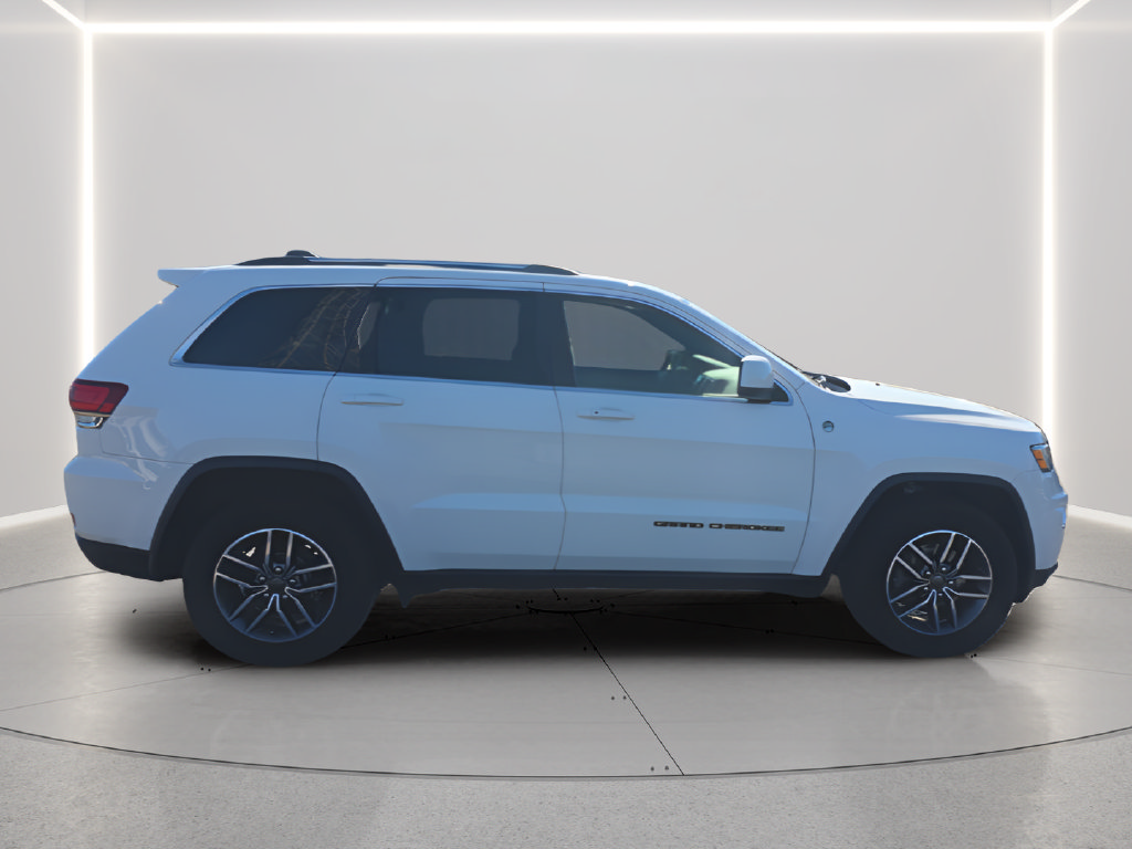 Used 2020 Jeep Grand Cherokee Laredo w/ Quick Order Package 2BN North AWD/4WD image 8