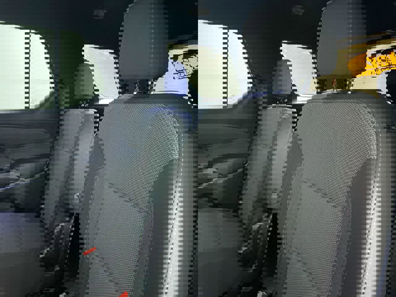 Used 2022 Chevrolet Traverse LT image 27