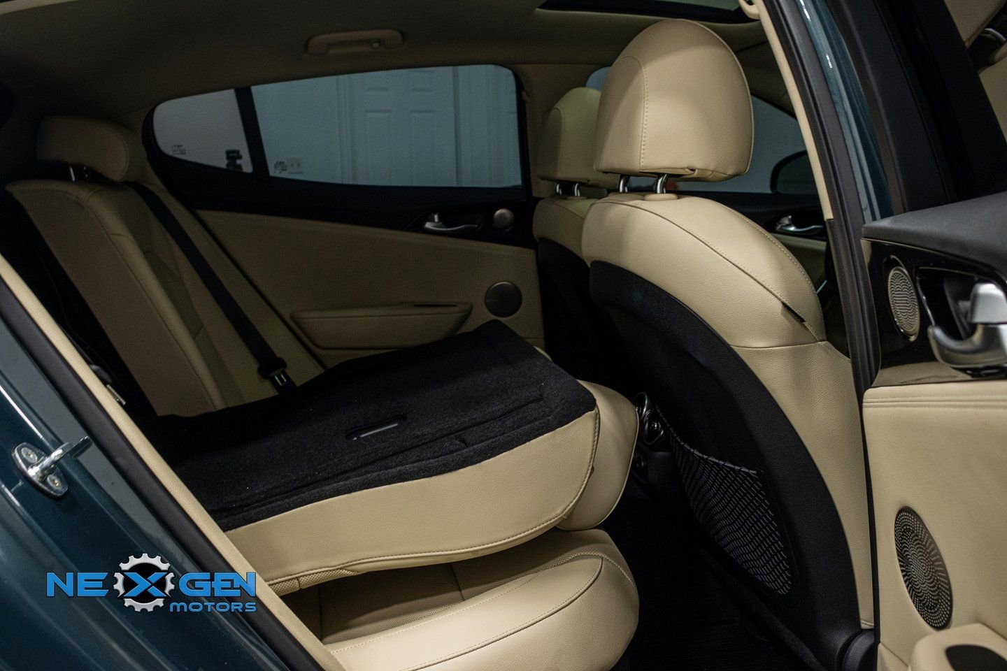 Used 2023 Kia Stinger GT-Line w/ Sun & Sound Package image 32