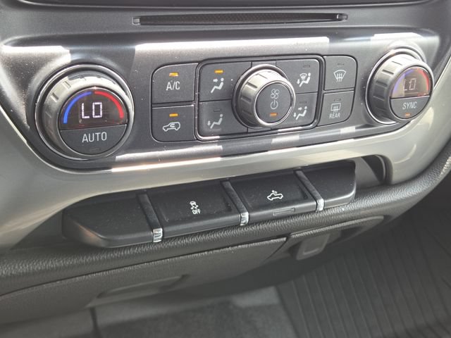 Used 2018 Chevrolet Silverado 1500 LT w/ Texas Edition RWD image 28