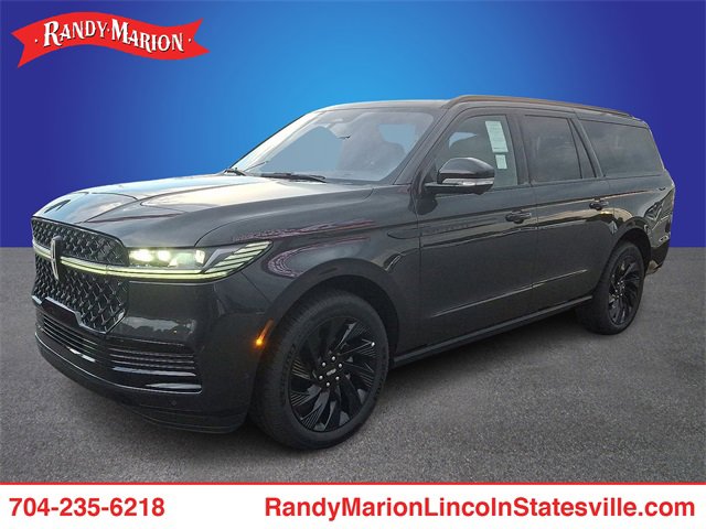 New 2025 Lincoln Navigator L Reserve w/ Jet Appearance Package