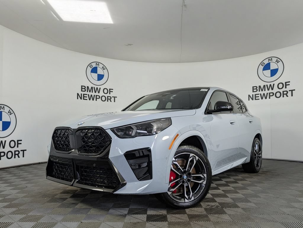 New 2026 BMW X2 xDrive28i w/ M Sport Package AWD/4WD image 1