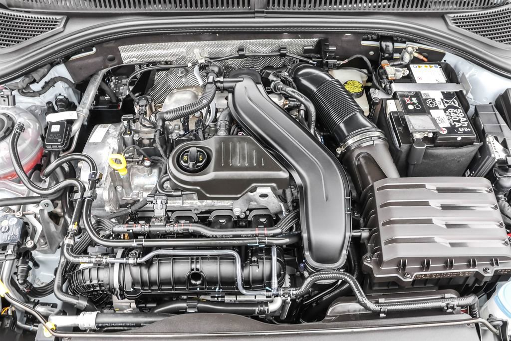 Used 2025 Volkswagen Jetta SE image 41