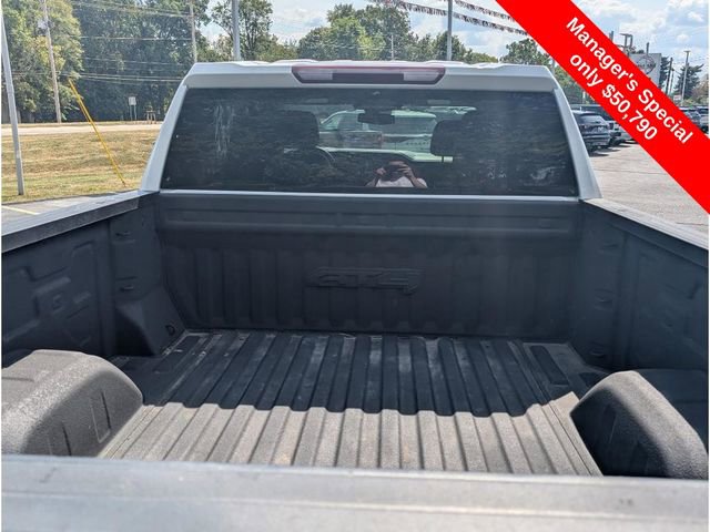 Used 2023 GMC Sierra 1500 AT4 image 9