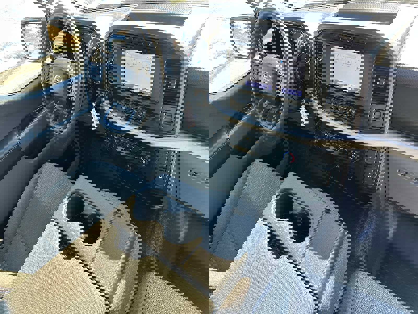 Used 2023 Ford F150 XLT w/ XTR Package image 11