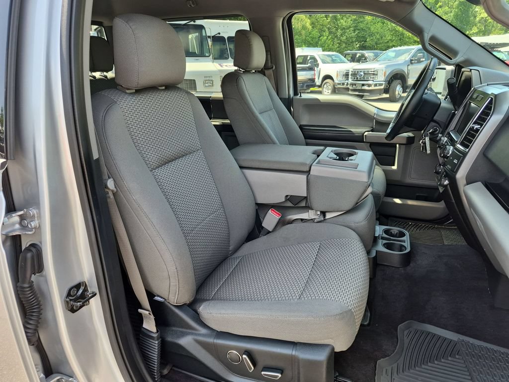 Used 2015 Ford F150 XLT w/ Equipment Group 302A Luxury AWD/4WD image 39