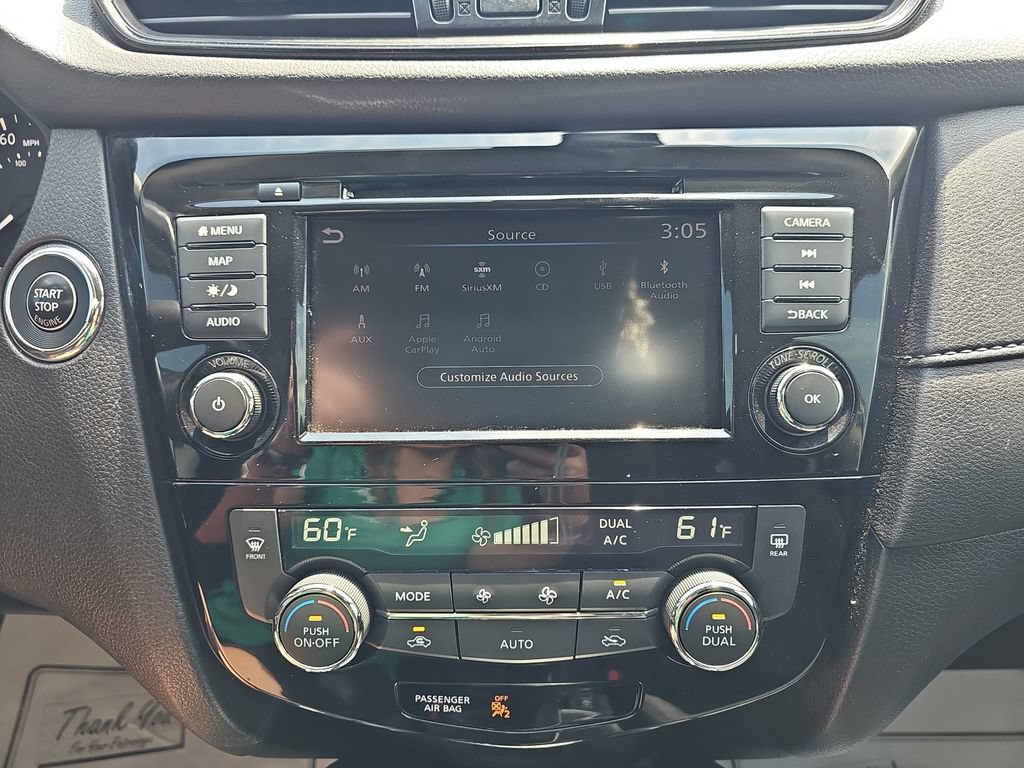 Used 2019 Nissan Rogue SV w/ Sun & Sound Touring Package FWD image 21