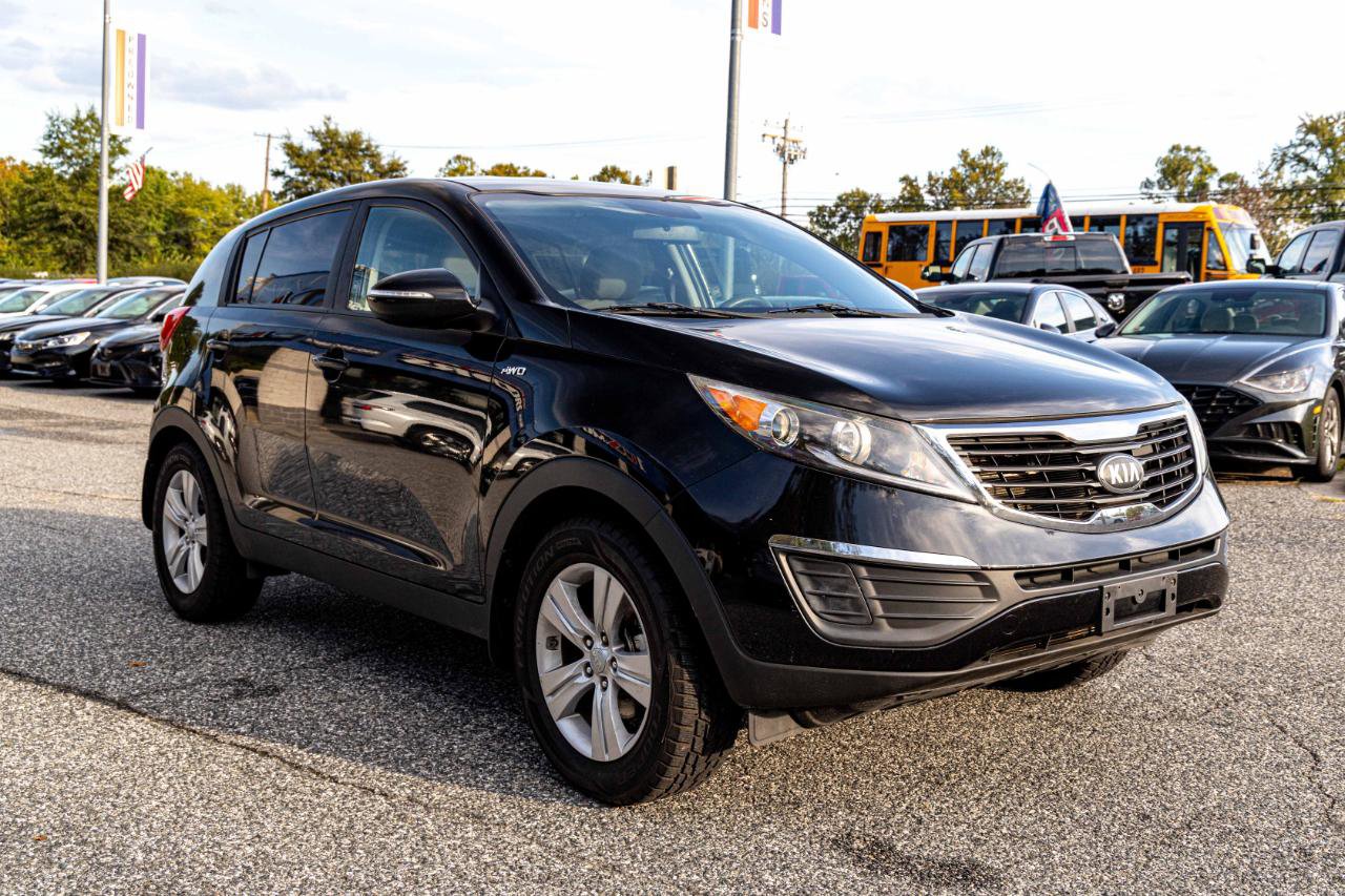 Used 2013 Kia Sportage LX AWD/4WD image 8