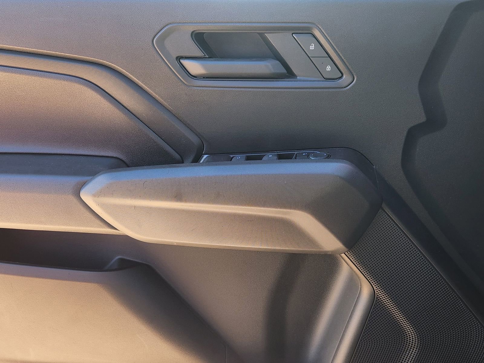 Used 2024 Chevrolet Colorado Trail Boss w/ Advanced Trailering Package image 26