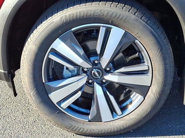 Used 2024 Nissan Rogue SL w/ SL Premium Package image 8