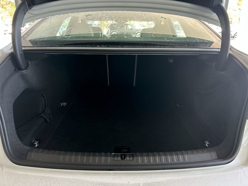 Used 2024 Audi A6 Premium Plus image 47