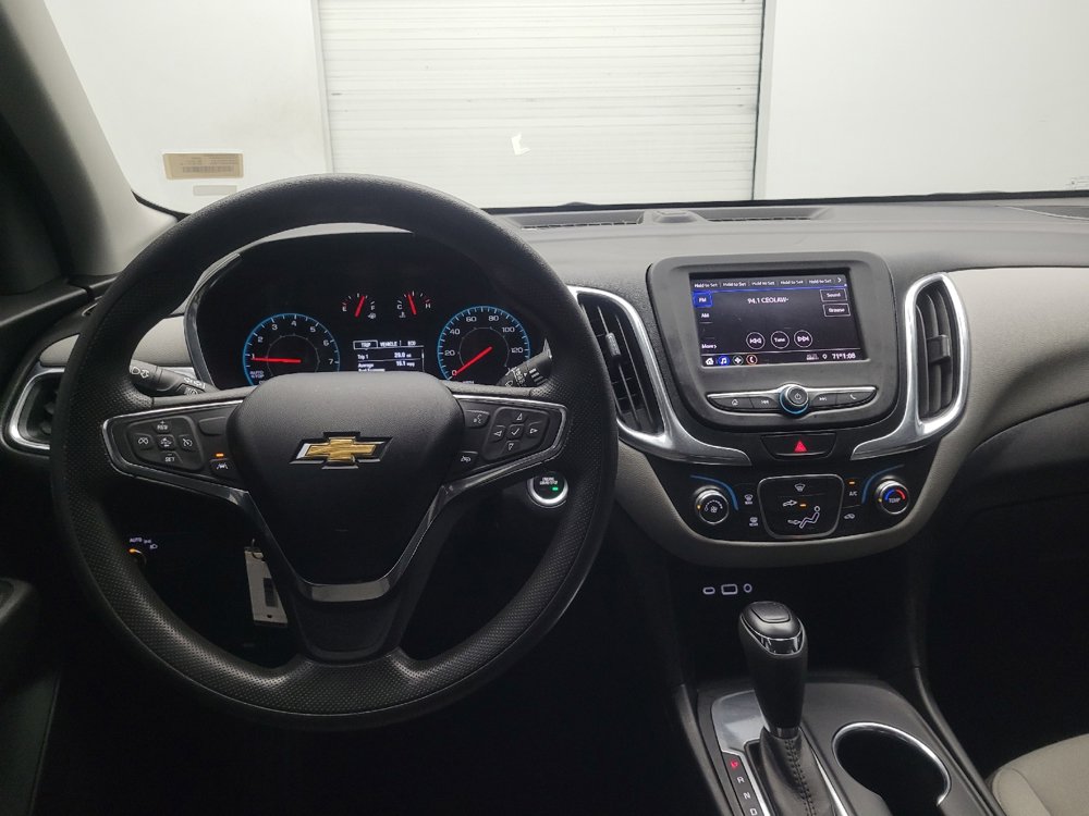 Used 2020 Chevrolet Equinox LS w/ LS Convenience Package image 22