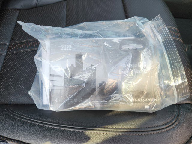 Used 2022 Chevrolet Silverado 1500 High Country w/ High Country Premium Package image 17