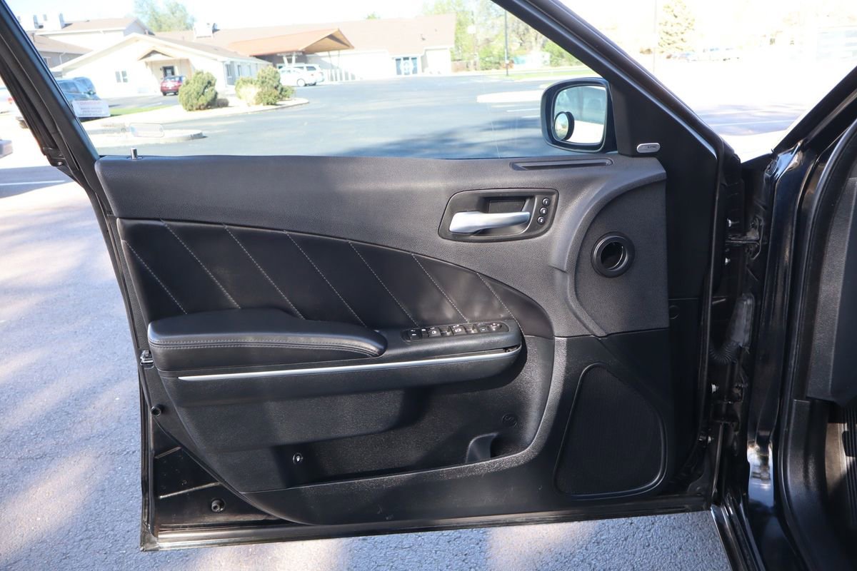 Used 2018 Dodge Charger GT AWD/4WD image 23