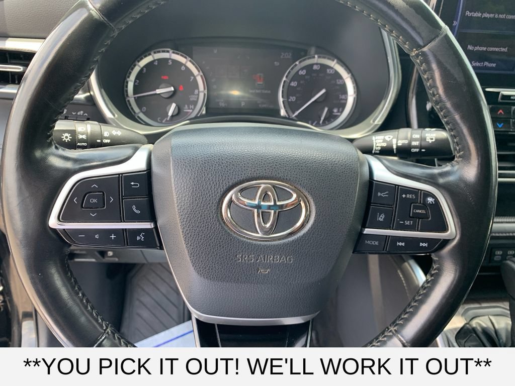 Used 2022 Toyota Highlander Platinum AWD/4WD image 15