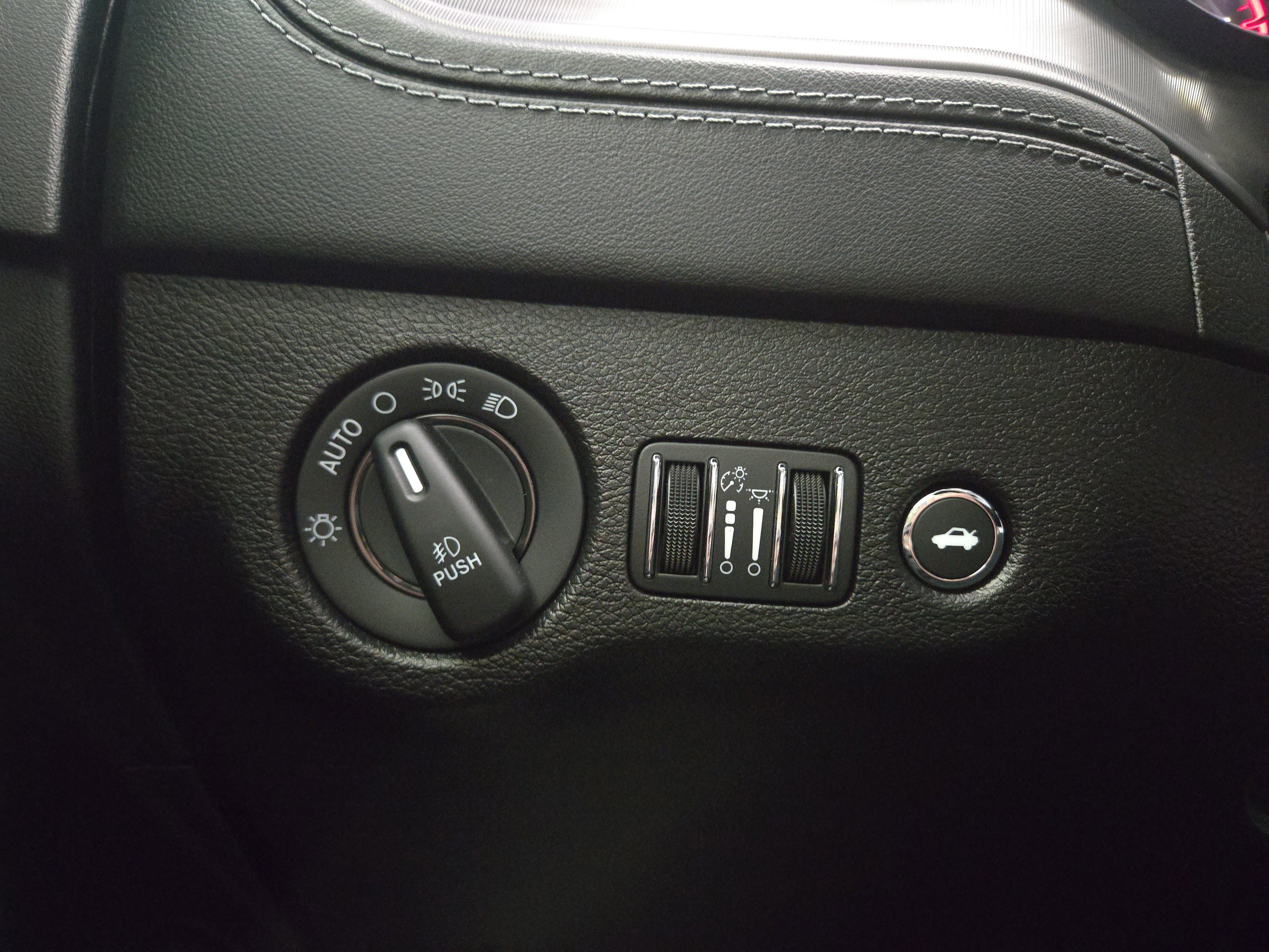 Certified 2023 Dodge Charger R/T w/ Plus Group image 29