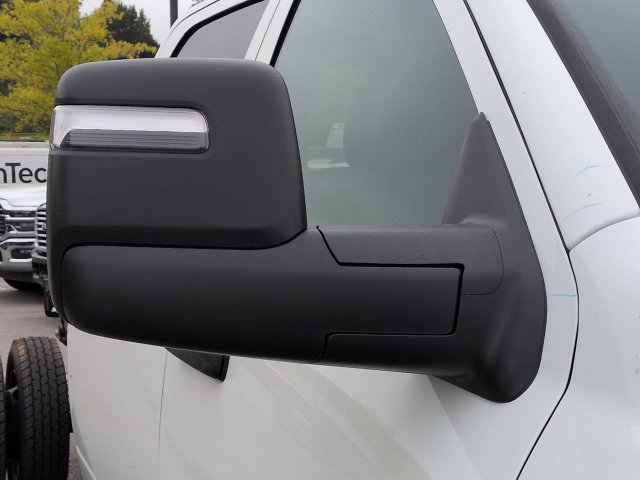 New 2026 RAM 5500 Tradesman AWD/4WD image 11